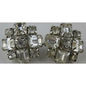 Vintage Weiss Rhinestone Screw Back Earrings